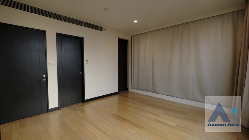 16  2 br Condominium For Rent in Ploenchit ,Bangkok BTS Chitlom at The Park Chidlom 1514246