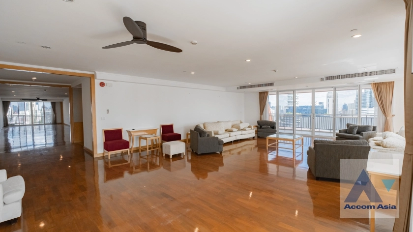 4  4 br Apartment For Rent in Sukhumvit ,Bangkok BTS Phrom Phong at Apartment with Top Facilities, Close to Emshere 1414281