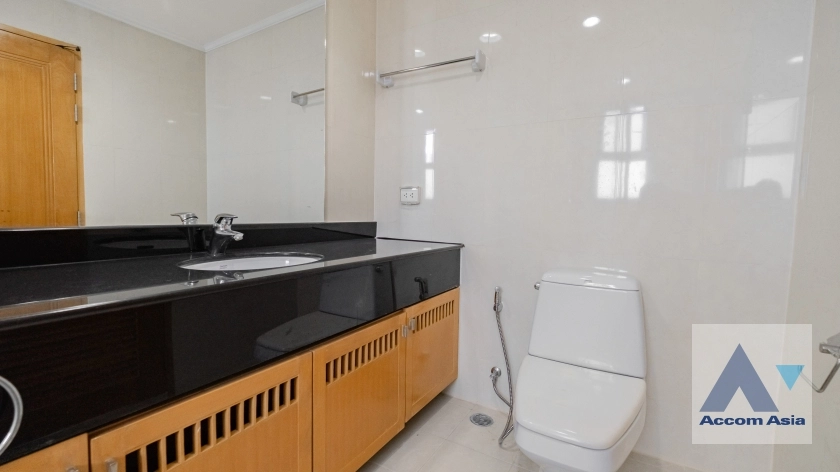 18  4 br Apartment For Rent in Sukhumvit ,Bangkok BTS Phrom Phong at High-quality facility 1414281