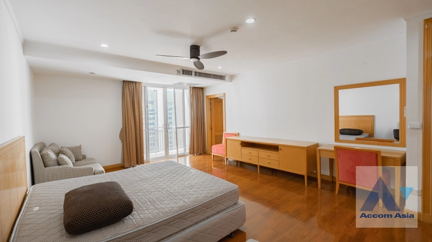 Penthouse, Pet friendly |  High-quality facility Apartment  4 Bedroom for Rent BTS Phrom Phong in Sukhumvit Bangkok