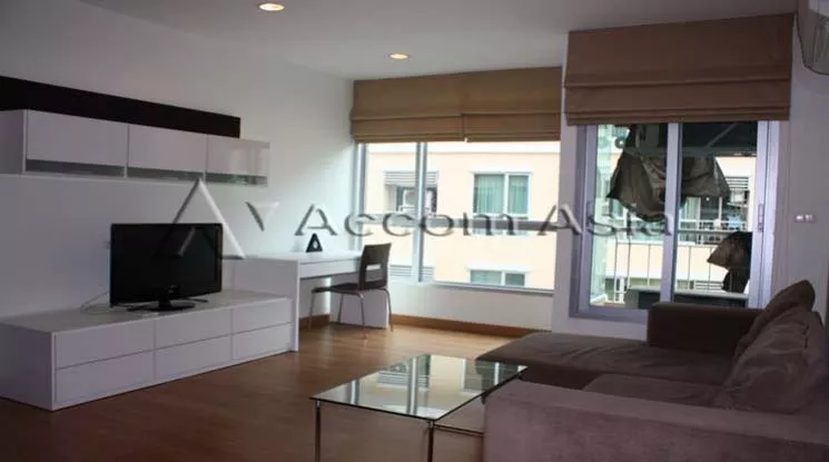 unit 1 Bedroom  Condominium For Rent & Sale in Sukhumvit, Bangkok  near BTS Ekkamai (1514291)