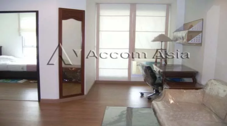 unit 1 Bedroom  Condominium For Sale in Sukhumvit, Bangkok  near BTS Ekkamai (1514295)
