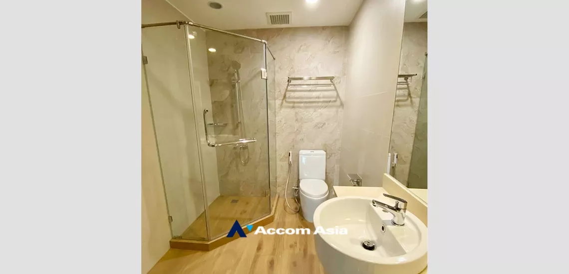 6  2 br Condominium For Rent in Ploenchit ,Bangkok BTS Ratchadamri at The Rajdamri 1514299
