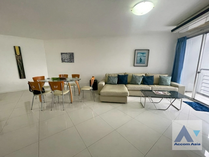 unit 2 Bedrooms  Condominium For Rent & Sale in Sathorn, Bangkok  near BRT Thanon Chan (1514321)