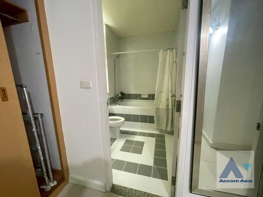 14  2 br Condominium for rent and sale in Sathorn ,Bangkok BRT Thanon Chan at Bangkok Garden Condominium 1514321