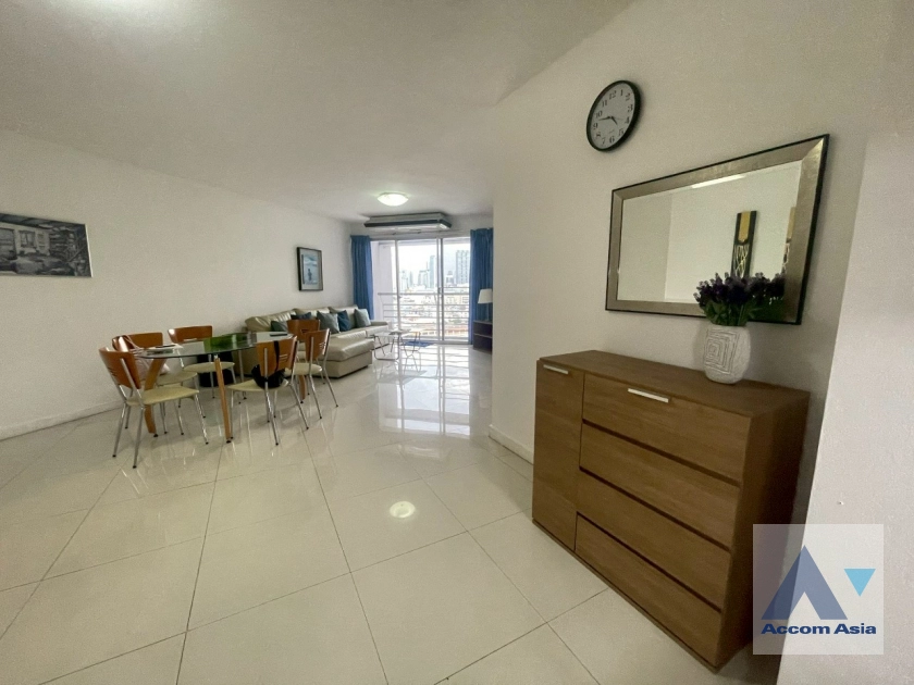 unit 2 Bedrooms  Condominium For Rent & Sale in Sathorn, Bangkok  near BRT Thanon Chan (1514321)