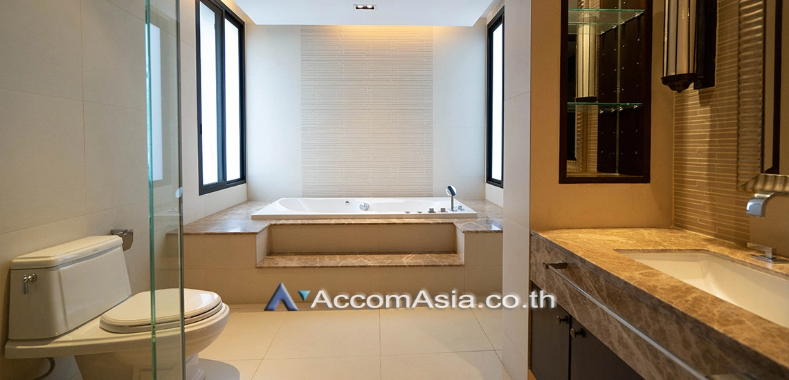 11  4 br Apartment For Rent in Sukhumvit ,Bangkok BTS Phrom Phong at Fully Facilities 1414322