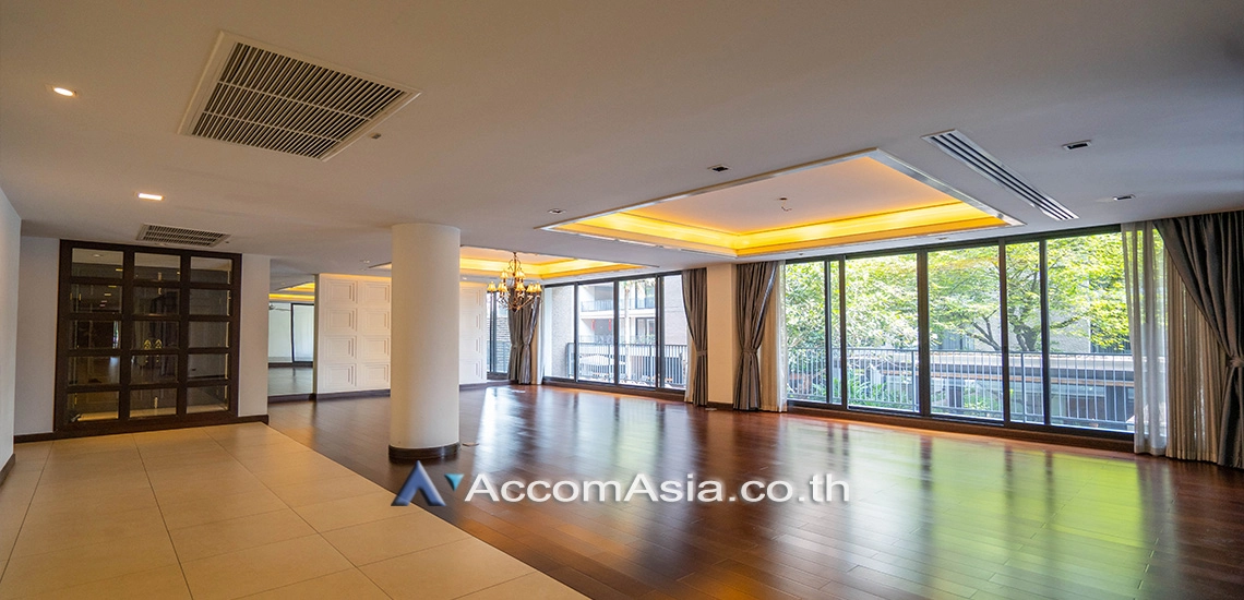 Big Balcony, Penthouse, Pet friendly |  4 Bedrooms  Apartment For Rent in Sukhumvit, Bangkok  near BTS Phrom Phong (1414323)
