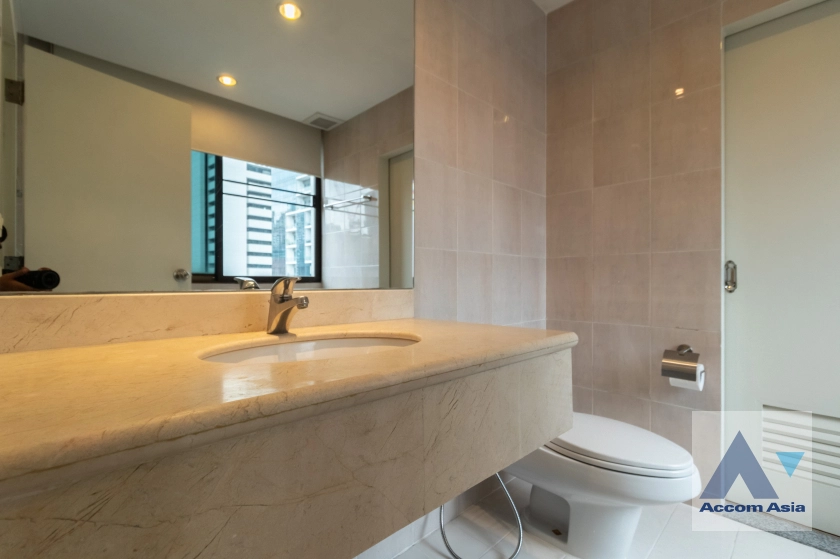 35  3 br Apartment for rent and sale in Ploenchit ,Bangkok BTS Ratchadamri at Step to Lumpini Park 20607