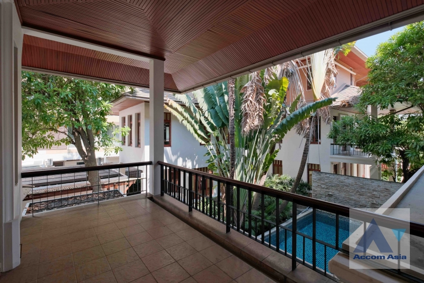 15  4 br House For Rent in Sukhumvit ,Bangkok BTS Ekkamai 1914355