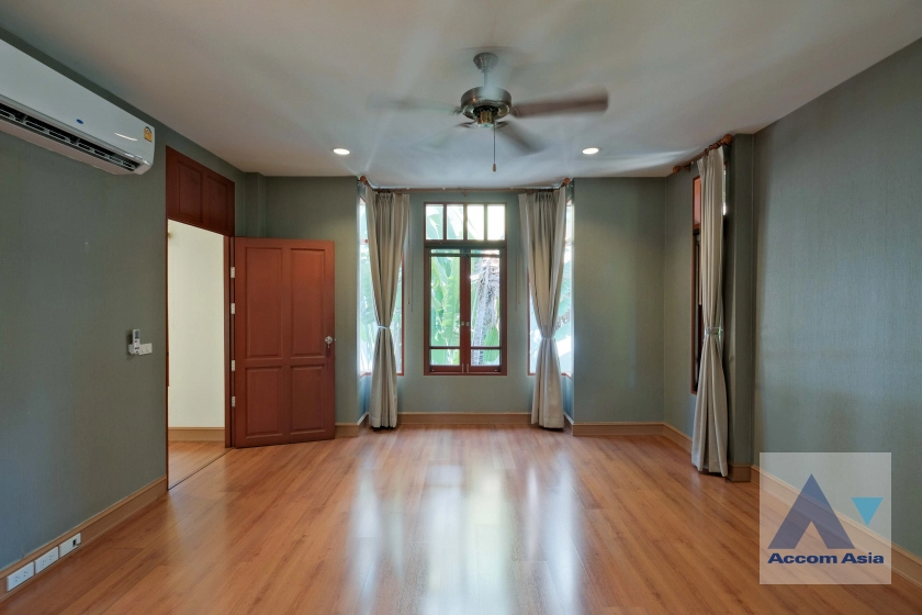 19  4 br House For Rent in Sukhumvit ,Bangkok BTS Ekkamai 1914355