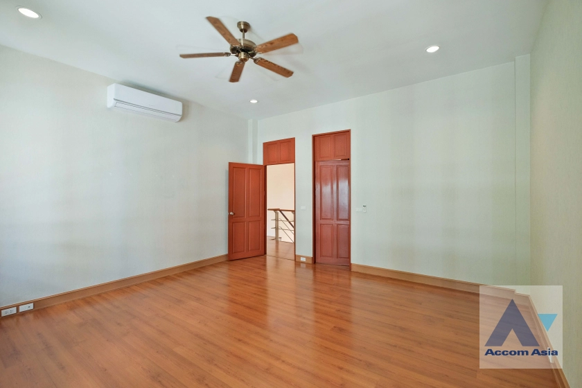 24  4 br House For Rent in Sukhumvit ,Bangkok BTS Ekkamai 1914355