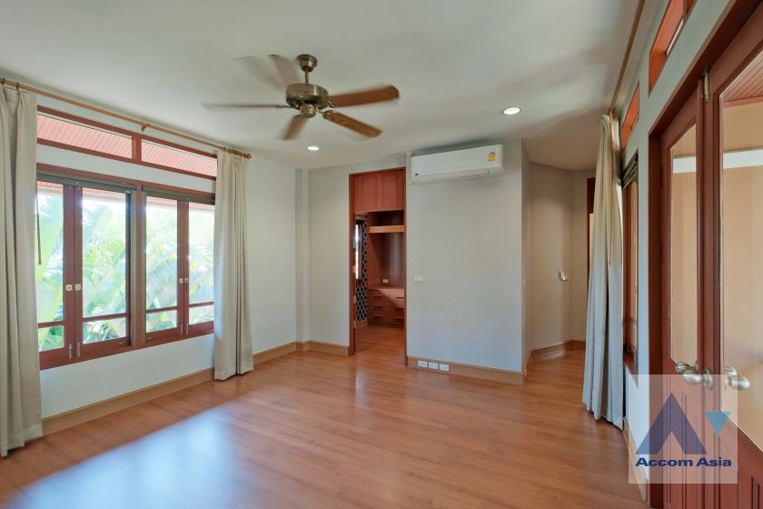 29  4 br House For Rent in Sukhumvit ,Bangkok BTS Ekkamai 1914355