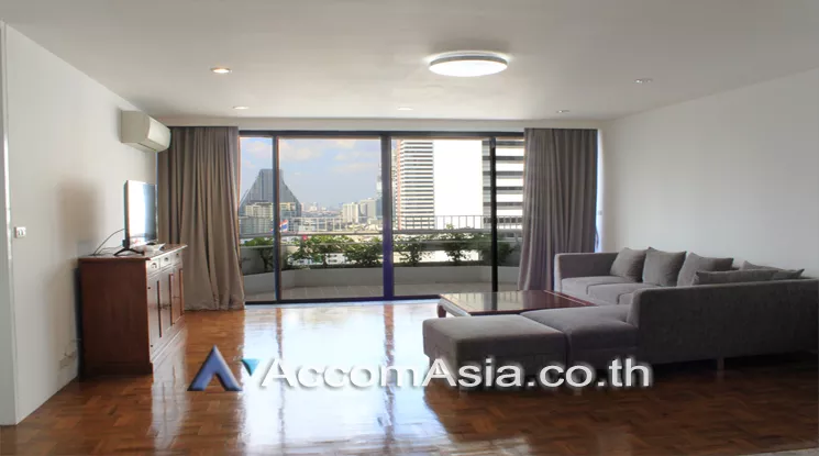  3 Bedrooms  Apartment For Rent in Silom, Bangkok  near BTS Chong Nonsi (1414361)