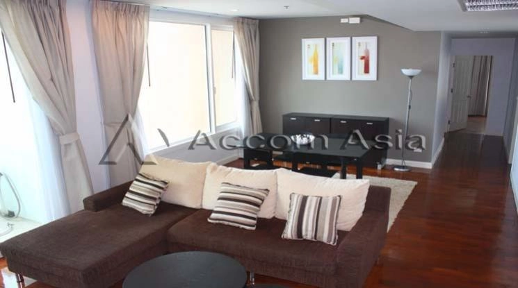 unit 2 Bedrooms  Condominium For Rent in Sukhumvit, Bangkok  (1514474)