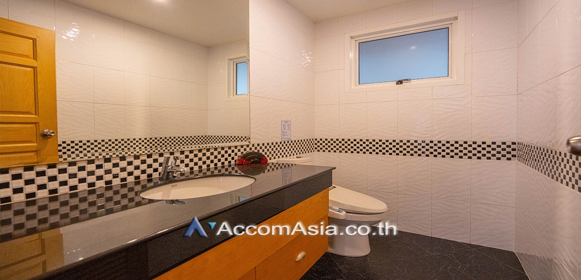 8  3 br Apartment For Rent in Sukhumvit ,Bangkok BTS Thong Lo at The Tropical Living Style 10125