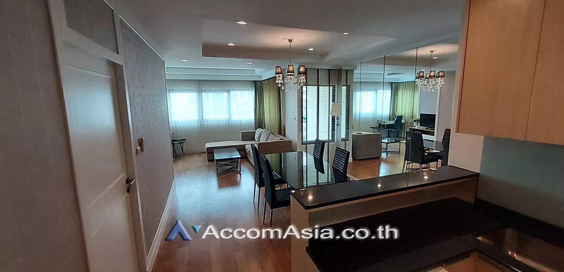 unit 1 Bedroom  Condominium For Rent in Sathorn, Bangkok  near BTS Sala Daeng - MRT Lumphini (1514525)