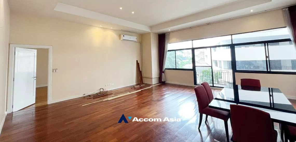Pet friendly |  The unparalleled living place Apartment  2 Bedroom for Rent BTS Phrom Phong in Sukhumvit Bangkok