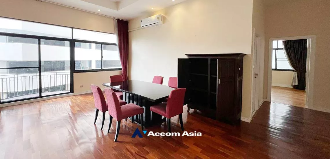 Pet friendly |  2 Bedrooms  Apartment For Rent in Sukhumvit, Bangkok  near BTS Phrom Phong (1414571)