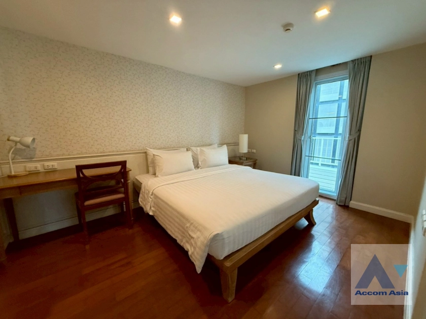 7  3 br Apartment For Rent in Sathorn ,Bangkok BTS Saint Louis at Exclusive Apartment 1414592