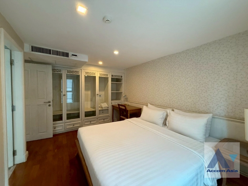 8  3 br Apartment For Rent in Sathorn ,Bangkok BTS Saint Louis at Exclusive Apartment 1414592