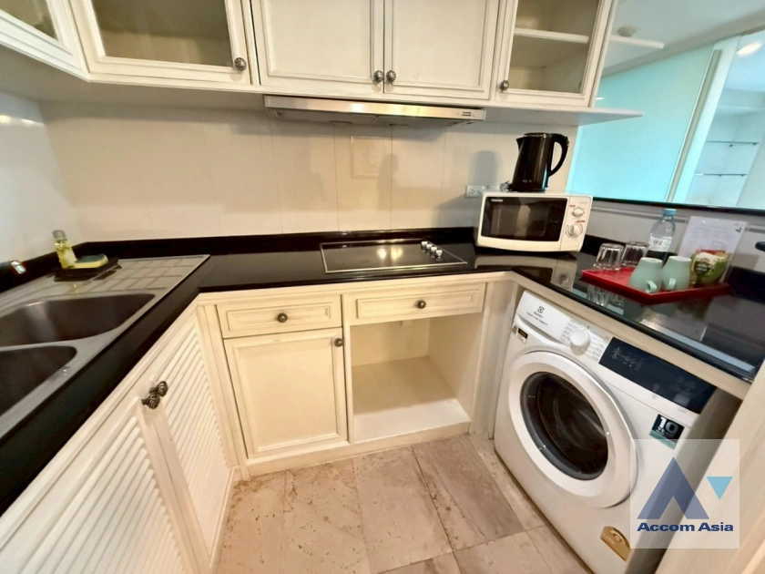 6  3 br Apartment For Rent in Sathorn ,Bangkok BTS Saint Louis at Exclusive Apartment 1414592