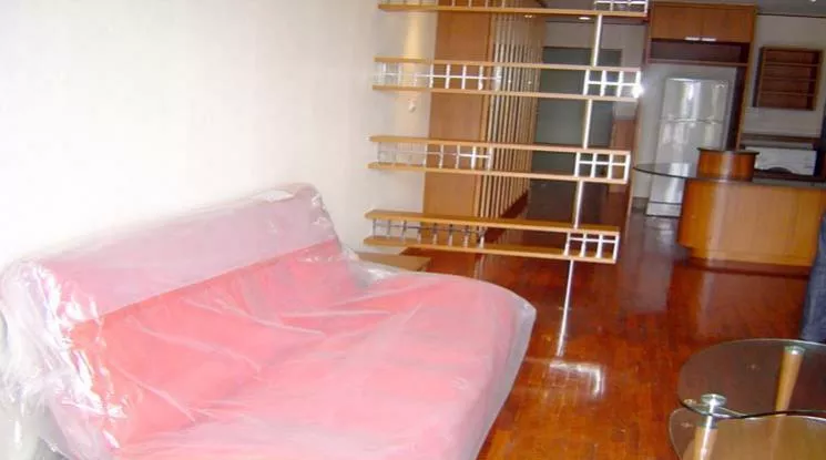 unit 1 Bedroom  Condominium For Rent in Silom, Bangkok  near BTS Surasak (20634)