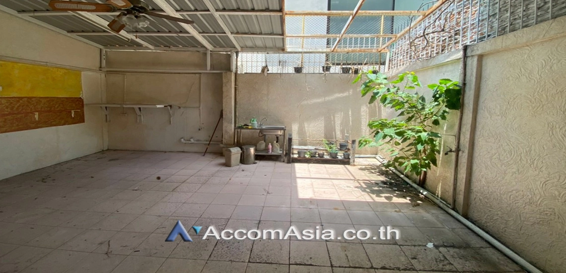 5  6 br House for rent and sale in Sukhumvit ,Bangkok BTS Thong Lo 2514741