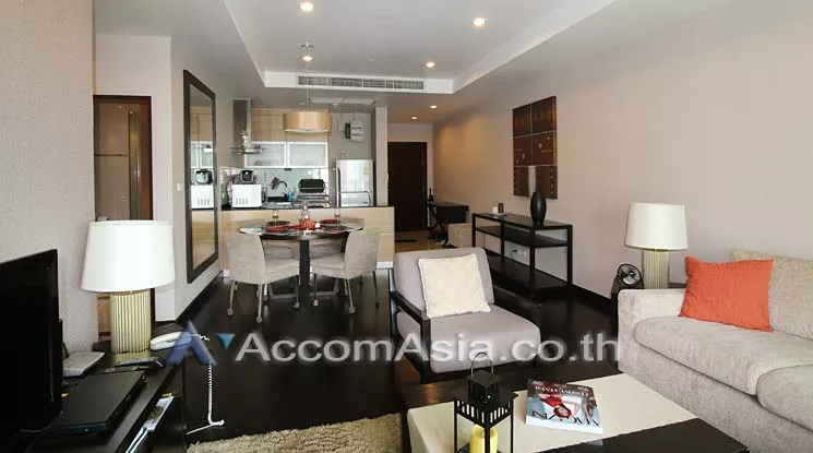 unit 2 Bedrooms  Condominium For Rent in Sathorn, Bangkok  near BTS Sala Daeng - MRT Lumphini (1514762)