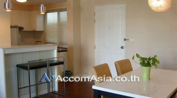 unit 3 Bedrooms  Condominium For Rent in Sukhumvit, Bangkok  near BTS Thong Lo (1514874)