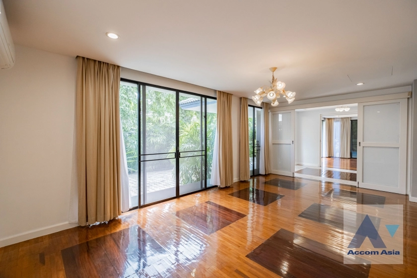 11  4 br House For Rent in Sukhumvit ,Bangkok BTS Ekkamai 1914879