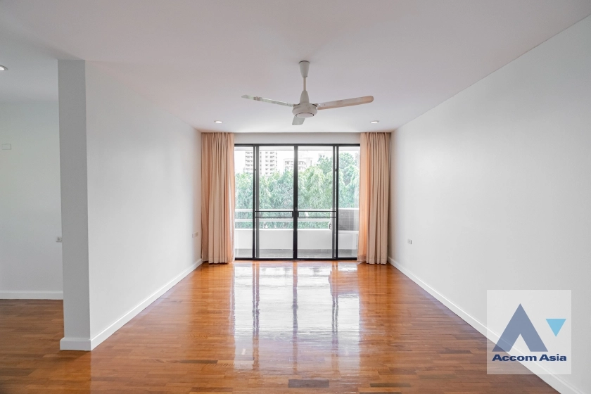 37  4 br House For Rent in Sukhumvit ,Bangkok BTS Ekkamai 1914879