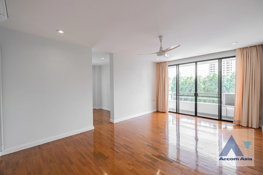 38  4 br House For Rent in Sukhumvit ,Bangkok BTS Ekkamai 1914879