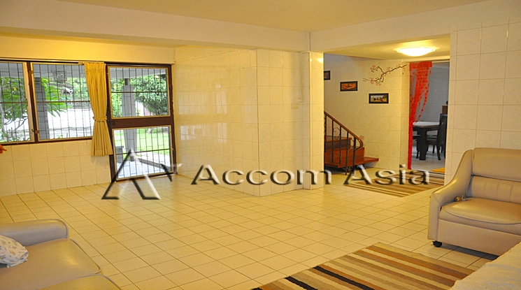  1  3 br House for rent and sale in Sukhumvit ,Bangkok BTS Ekkamai 1714888