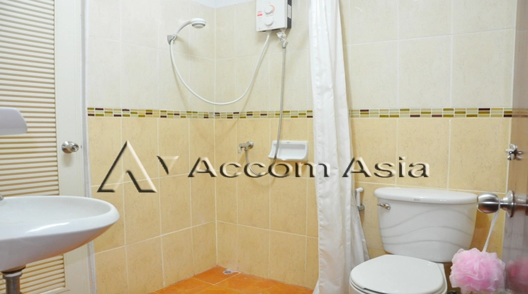 9  3 br House for rent and sale in Sukhumvit ,Bangkok BTS Ekkamai 1714888