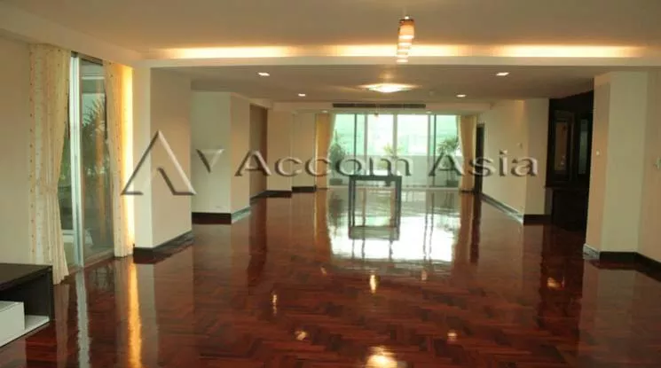 unit 3 Bedrooms  Apartment For Rent in Sukhumvit, Bangkok  near BTS Asok - MRT Sukhumvit (1414891)