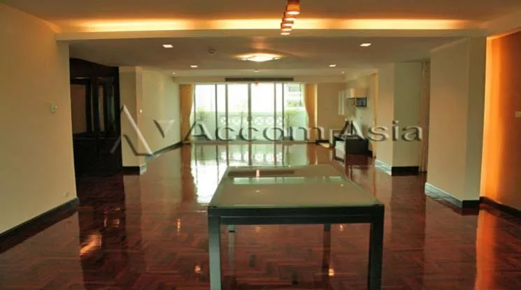  3 Bedrooms  Apartment For Rent in Sukhumvit, Bangkok  near BTS Asok - MRT Sukhumvit (1414891)