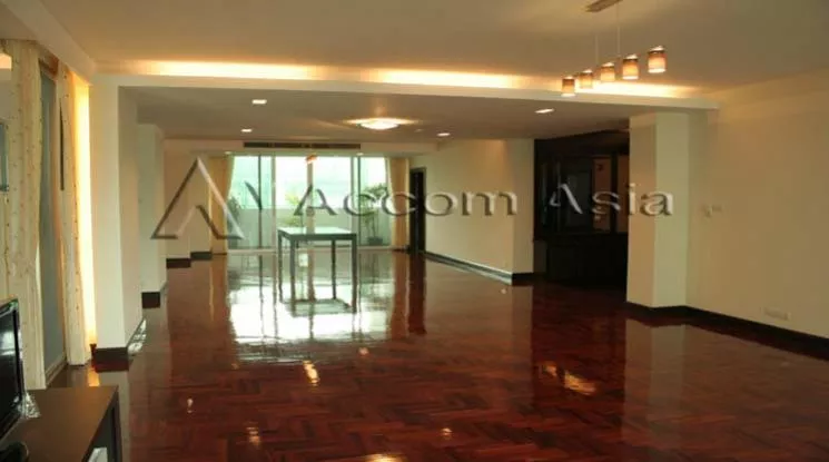 unit 3 Bedrooms  Apartment For Rent in Sukhumvit, Bangkok  near BTS Asok - MRT Sukhumvit (1414891)