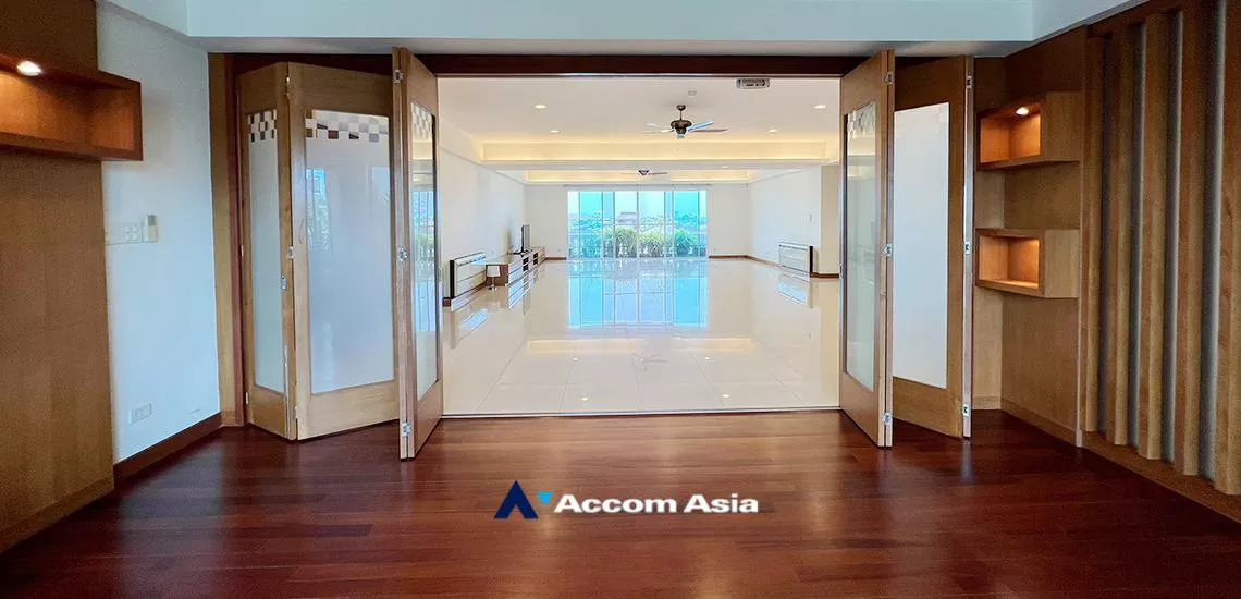 16  3 br Apartment For Rent in Sathorn ,Bangkok MRT Khlong Toei at Privacy One Unit per Floor 1414996