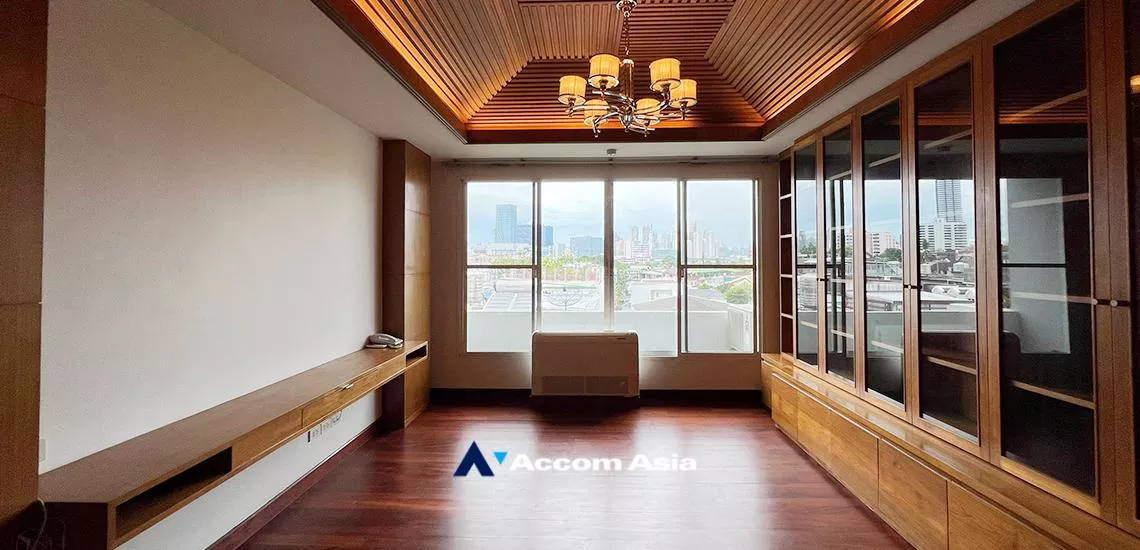 19  3 br Apartment For Rent in Sathorn ,Bangkok MRT Khlong Toei at Privacy One Unit per Floor 1414996