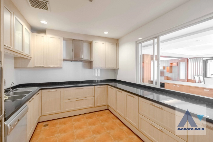 7  3 br Apartment For Rent in Sathorn ,Bangkok MRT Khlong Toei at Privacy One Unit per Floor 1414997