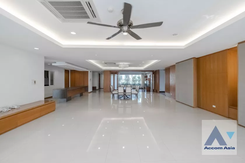 6  3 br Apartment For Rent in Sathorn ,Bangkok MRT Khlong Toei at Privacy One Unit per Floor 1414997