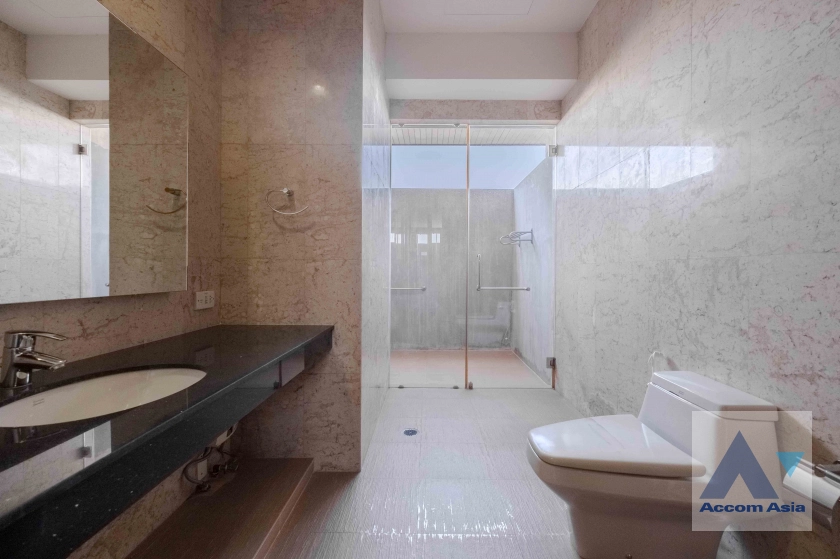 11  3 br Apartment For Rent in Sathorn ,Bangkok MRT Khlong Toei at Privacy One Unit per Floor 1414997