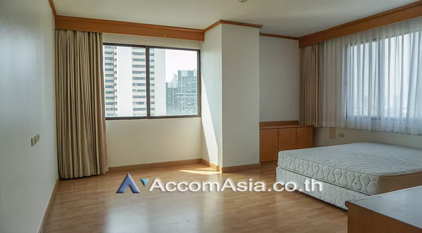 12  4 br Apartment For Rent in Sukhumvit ,Bangkok BTS Ekkamai at Comfort living and well service 1002601