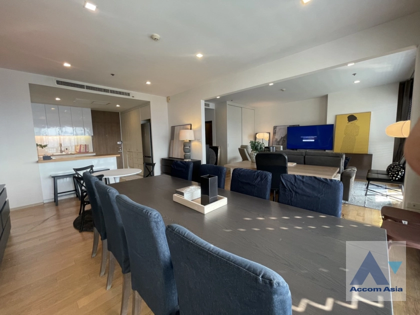 unit 2 Bedrooms  Condominium For Rent in Sukhumvit, Bangkok  near BTS Thong Lo (1515004)