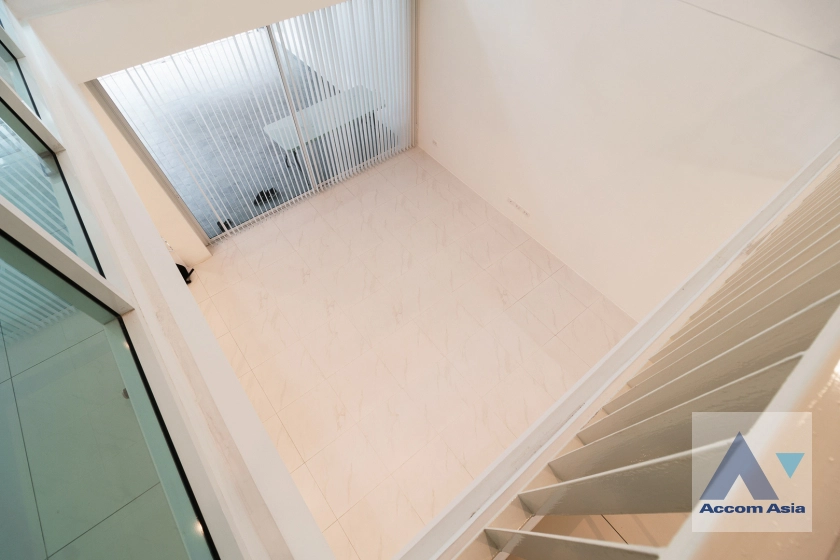 20  3 br House for rent and sale in Sukhumvit ,Bangkok BTS Nana 1715007