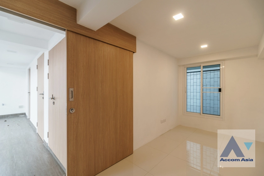31  3 br House for rent and sale in Sukhumvit ,Bangkok BTS Nana 1715007