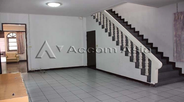 unitHome Office |  3 Bedrooms  House For Rent in New Phetchaburi, Bangkok  (1715041)