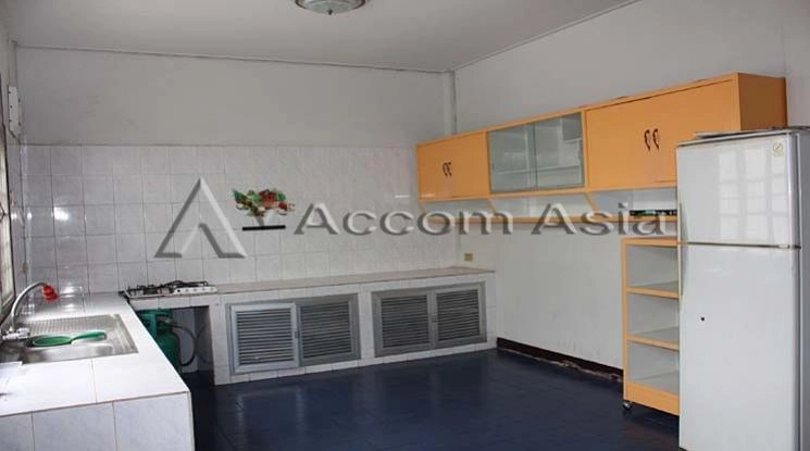 5  3 br House For Rent in New Phetchaburi ,Bangkok  1715041