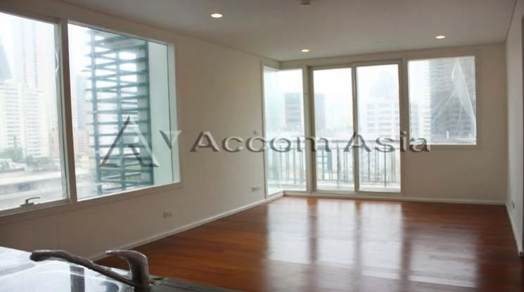unit 2 Bedrooms  Condominium For Rent & Sale in Sukhumvit, Bangkok  near BTS Asok - MRT Sukhumvit (1515049)